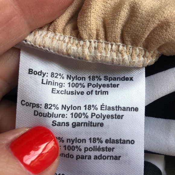 Motherhood Maternity Beach Bump black white stripe one piece swimsuit Large New - Picture 12 of 13